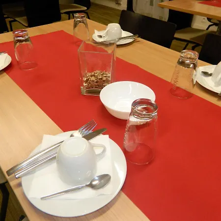 Bílý Páv Hotel 3*