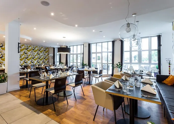 Bily Pav بيناتكي آند جيزيرو