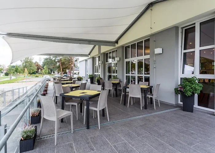 Bily Pav 3* Benátky nad Jizerou