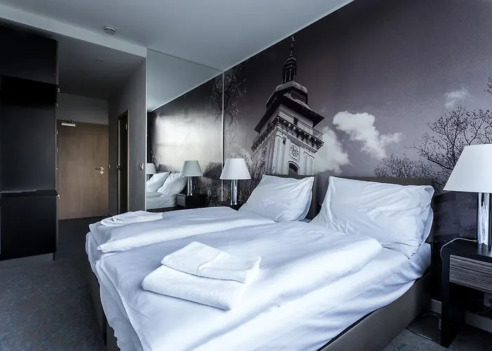 Bily Pav بيناتكي آند جيزيرو